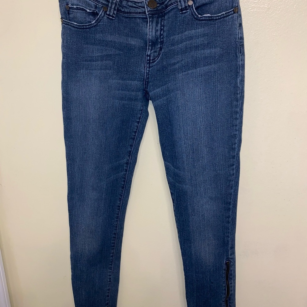 Y2K Miley Cyrus Max Aria skinny jeans with zipper ankles